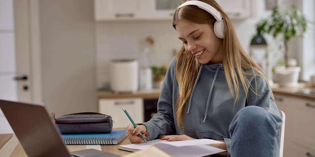 Ainda dá tempo: 6 dicas para começar a estudar para o Enem 2025!